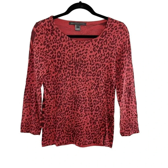 Marc by Marc Jacobs Burgundy Animal Print Long Sleeve Tee Shirt Women's Small - Picture 1 of 7